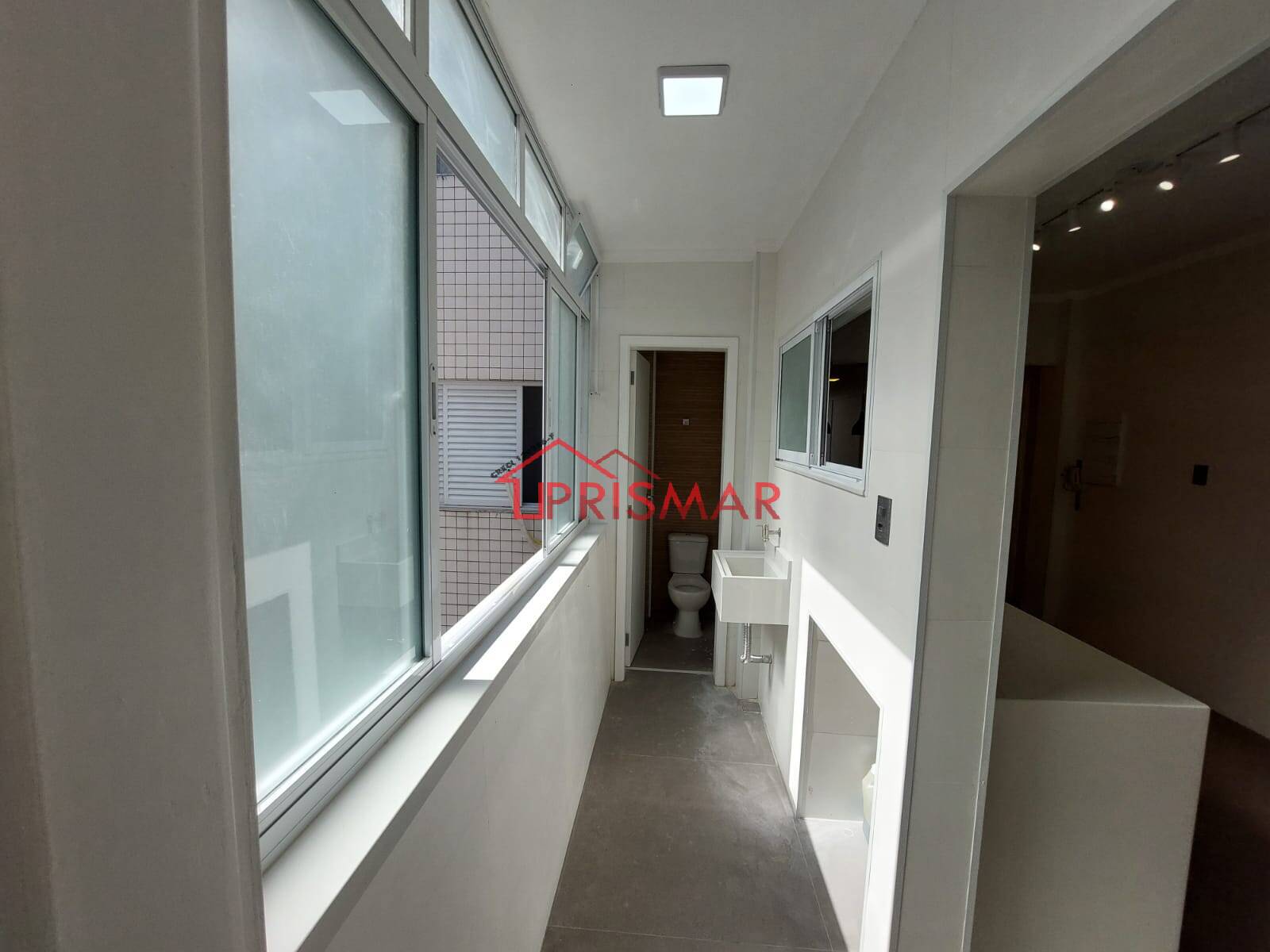 Apartamento à venda com 2 quartos, 85m² - Foto 11