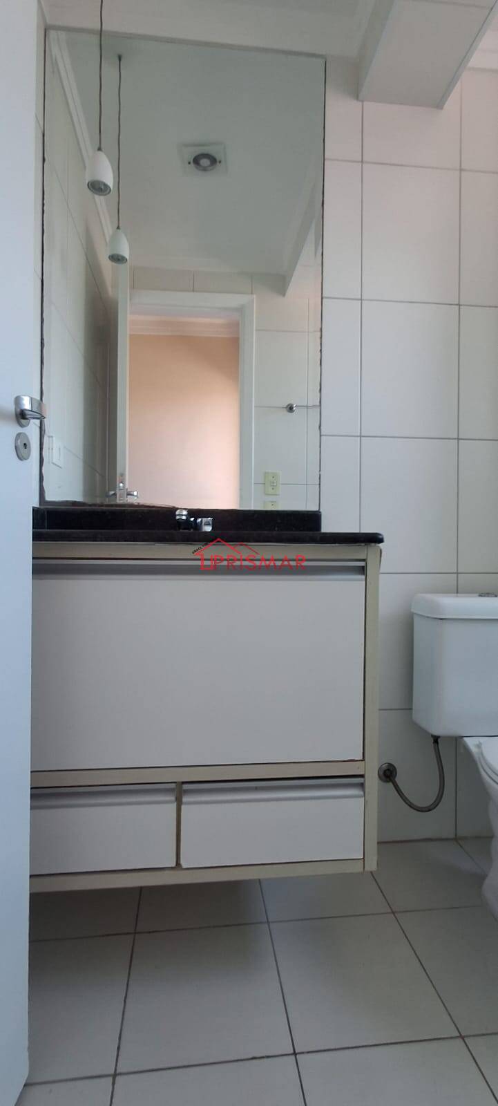 Apartamento para alugar com 2 quartos, 68m² - Foto 10