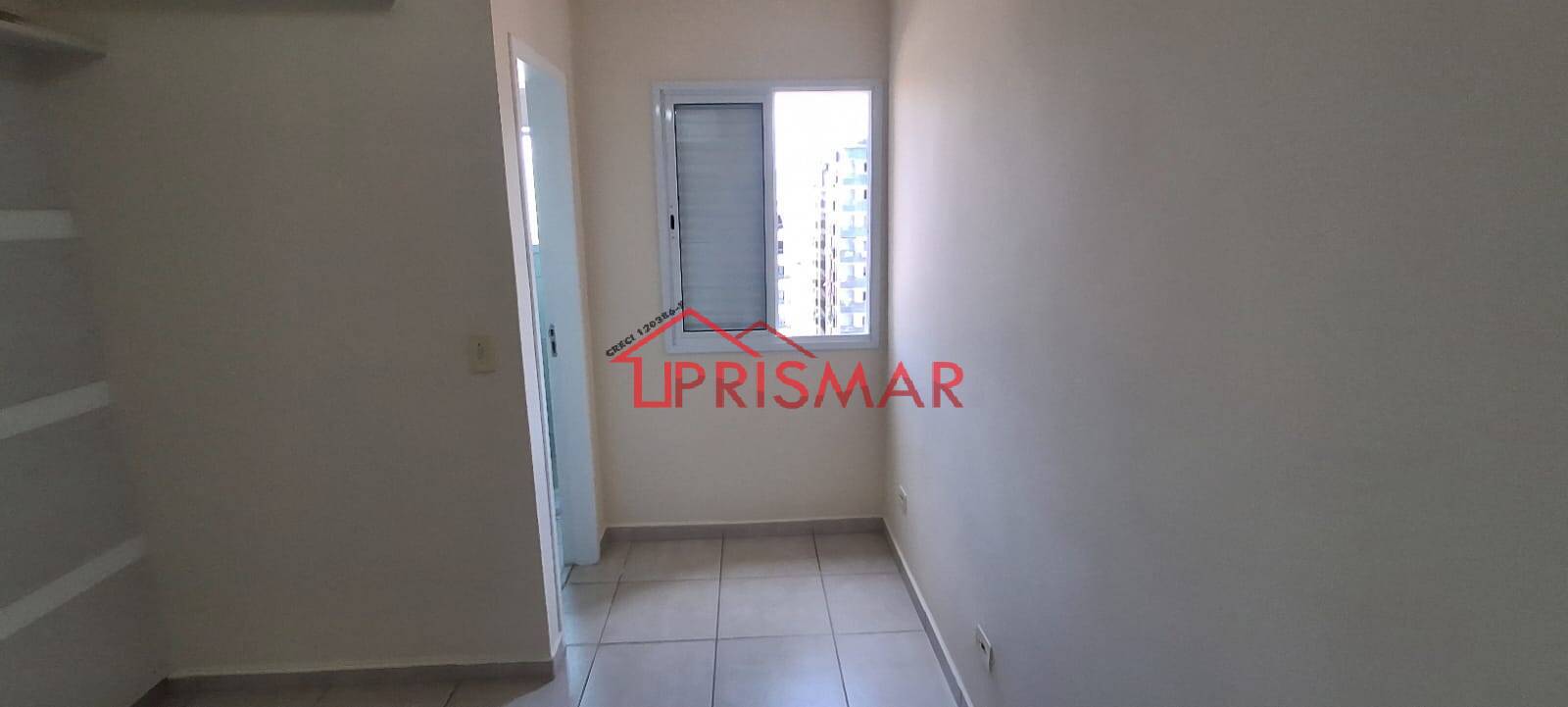 Apartamento para alugar com 2 quartos, 68m² - Foto 13