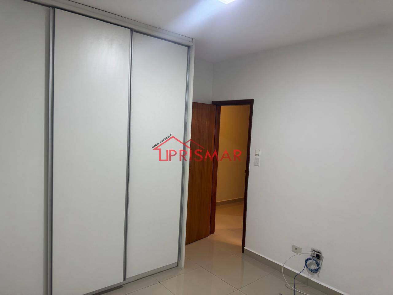 Apartamento à venda e aluguel com 3 quartos, 114m² - Foto 9