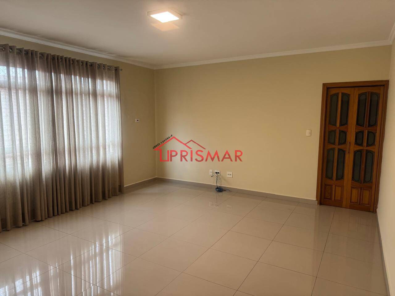 Apartamento à venda e aluguel com 3 quartos, 114m² - Foto 2